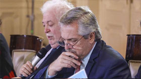 Disolver el desastre propio en el desastre universal